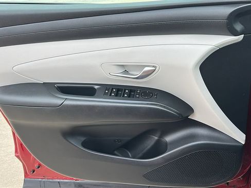 Certified 2025 Hyundai Tucson SEL image 19