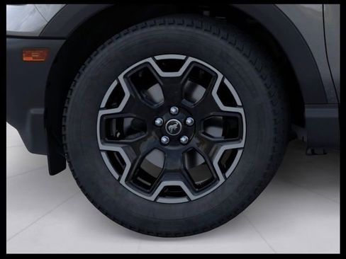 Used 2026 Ford Bronco Sport Outer Banks w/ Outer Banks Tech Package+ AWD/4WD image 14