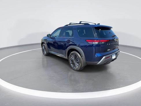 New 2026 Nissan Pathfinder SL w/ SL Premium Package (P04) AWD/4WD image 6