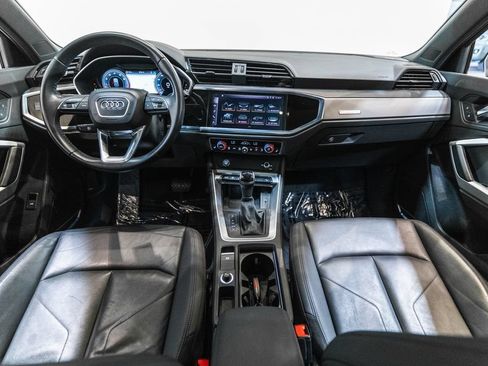 Used 2019 Audi Q3 2.0T Premium Plus w/ Premium Plus Package AWD/4WD image 13