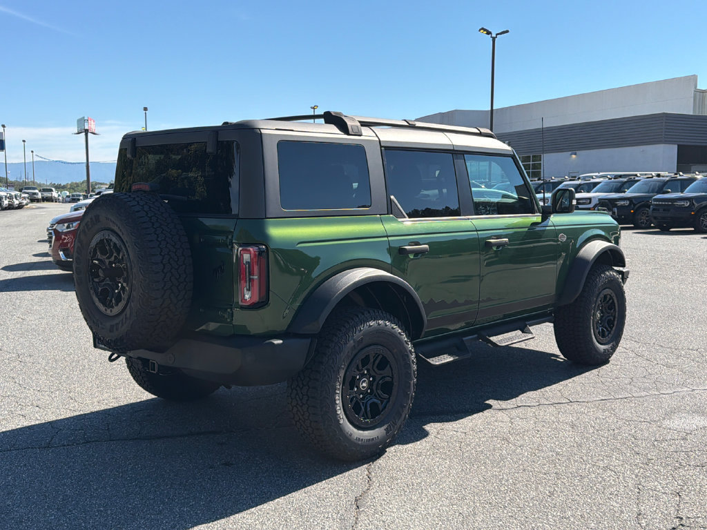 Used 2022 Ford Bronco Wildtrak AWD/4WD image 7