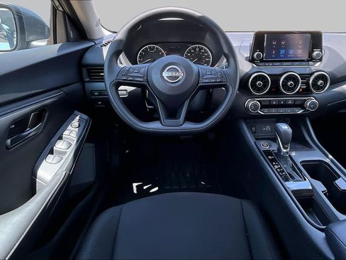 Certified 2025 Nissan Sentra S FWD image 6