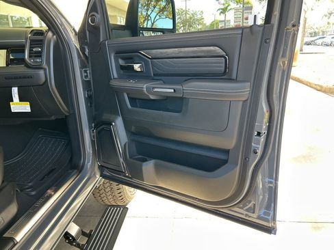 New 2026 RAM 3500 Limited image 32