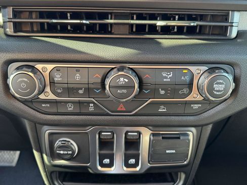 New 2026 Jeep Wrangler Sport AWD/4WD image 5