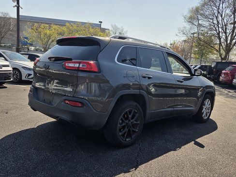 Used 2014 Jeep Cherokee Latitude w/ Comfort/Convenience Group image 5