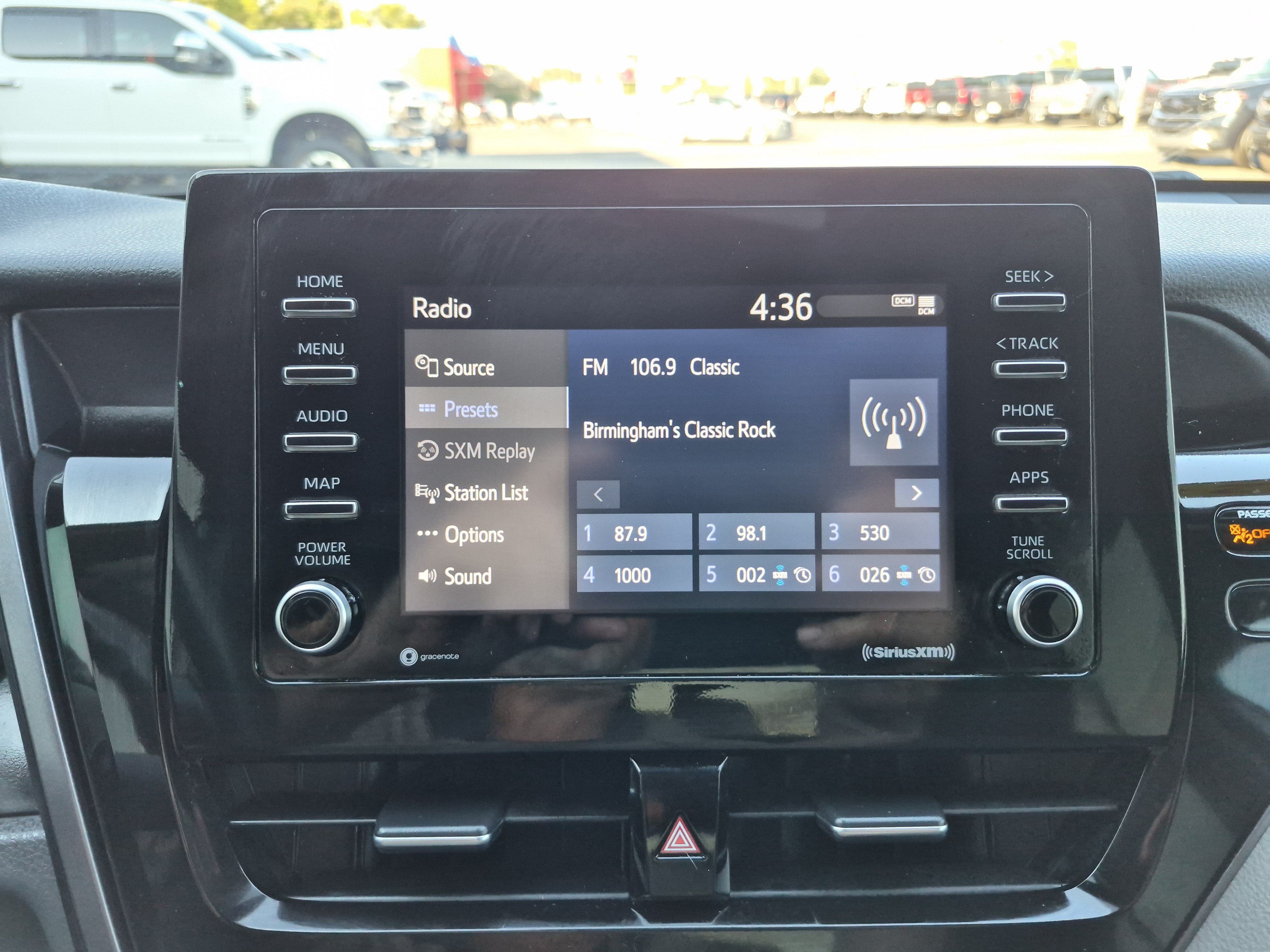 Used 2024 Toyota Camry LE FWD image 31