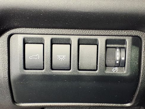 Certified 2023 Subaru Ascent Touring AWD/4WD image 16