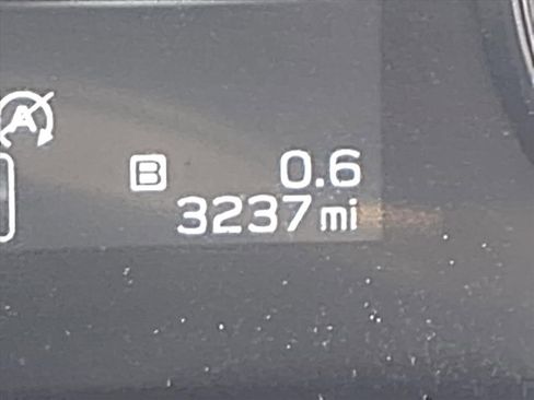 Certified 2025 Subaru Outback Premium image 19