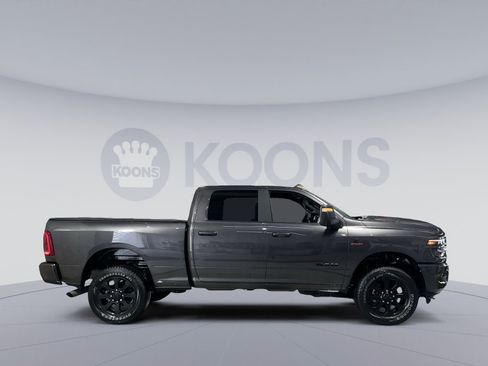 Used 2025 RAM 2500 Laramie w/ Night Edition image 17