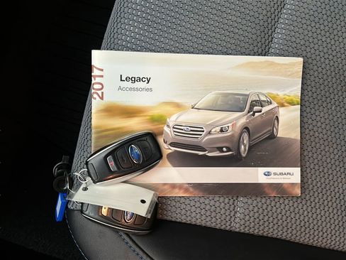 Used 2017 Subaru Legacy 2.5i Sport image 27