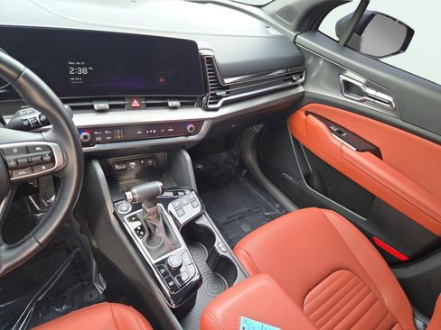 Certified 2024 Kia Sportage SX image 23