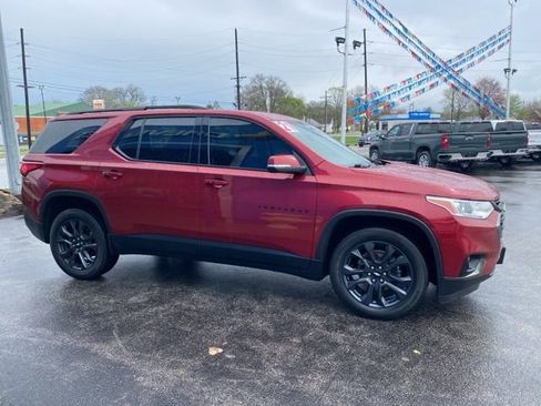 Used 2021 Chevrolet Traverse RS AWD/4WD image 6