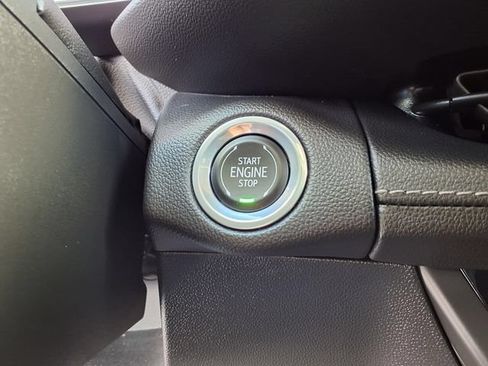 Used 2023 Buick Envision Essence FWD image 56