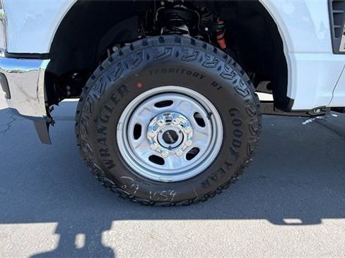 New 2026 Ford F350 XL w/ XL Off-Road Package image 10