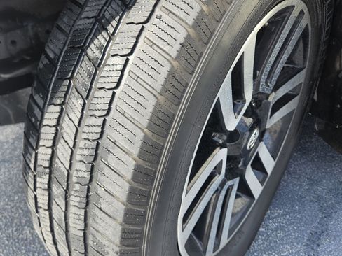 Used 2016 Toyota 4Runner Limited RWD image 12