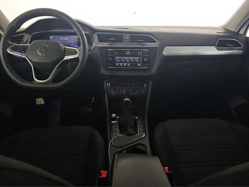 Used 2022 Volkswagen Tiguan S image 13