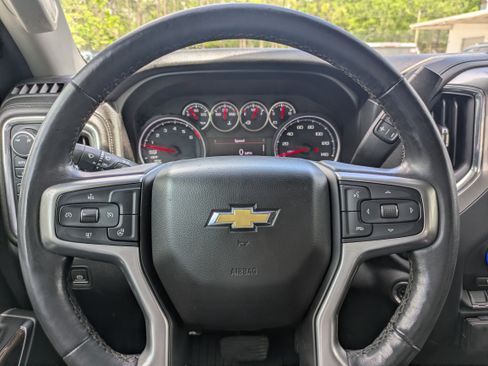 Used 2019 Chevrolet Silverado 1500 LT w/ Texas Edition AWD/4WD image 19