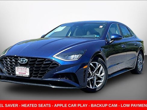 Used 2022 Hyundai Sonata SEL w/ Convenience Package FWD image 3