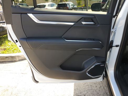 New 2026 GMC Acadia Elevation w/ Black Edition image 8