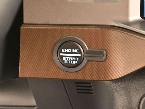 Used 2022 Ford Bronco Outer Banks AWD/4WD image 28