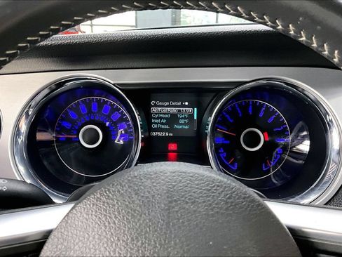 Used 2014 Ford Mustang GT Premium w/ Comfort Package RWD image 12