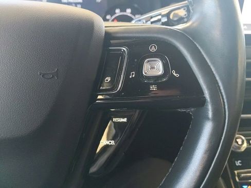 Used 2020 Lincoln Corsair AWD w/ Equipment Group 101A image 16