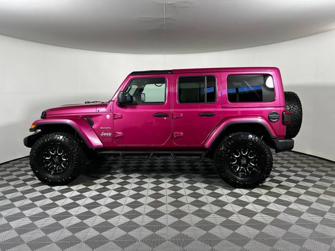 Used 2024 Jeep Wrangler Unlimited Sahara w/ Safety Group AWD/4WD image 8