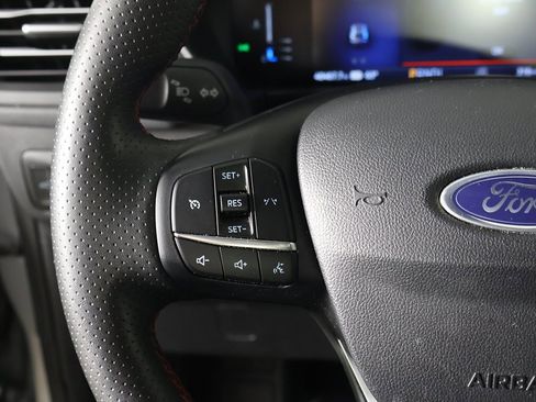 Used 2024 Ford Escape ST-Line image 39