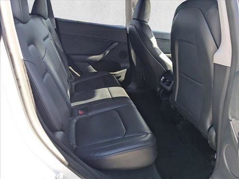 Used 2024 Tesla Model Y Long Range image 20