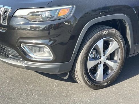 Used 2020 Jeep Cherokee Limited AWD/4WD image 8