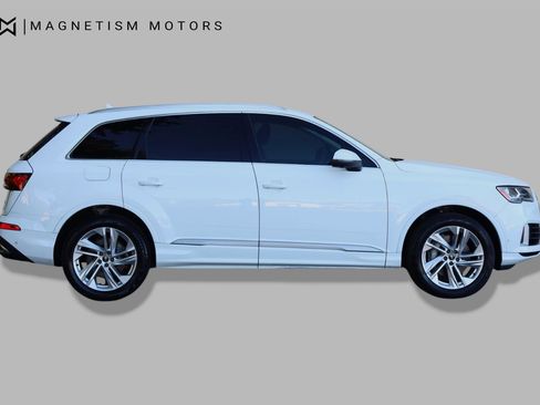 Used 2021 Audi Q7 3.0T Premium Plus image 2