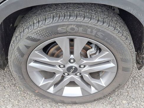 Certified 2023 Kia Seltos S image 9