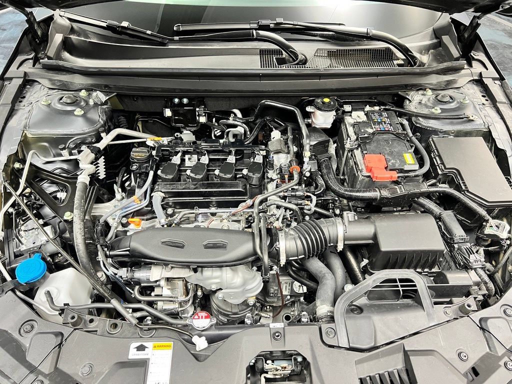 Used 2025 Honda Accord LX image 10