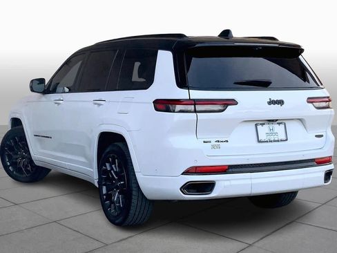 Used 2023 Jeep Grand Cherokee L Summit AWD/4WD image 12