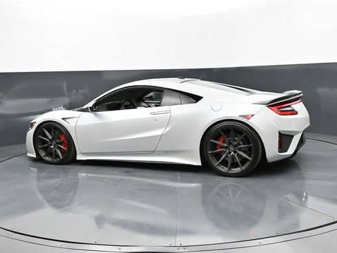 Used 2020 Acura NSX image 4