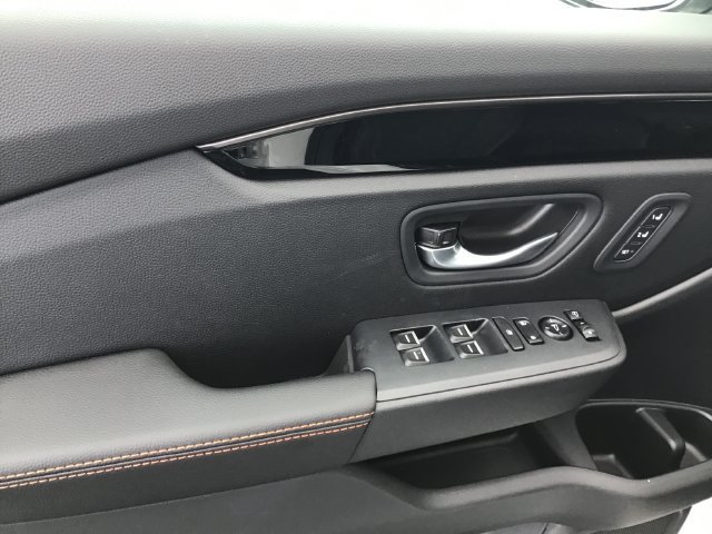 New 2026 Honda Pilot TrailSport image 25