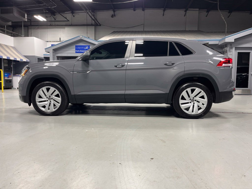 Used 2021 Volkswagen Atlas Cross Sport SE AWD/4WD image 4