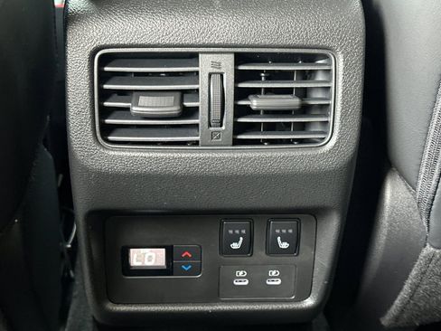 New 2026 Nissan Rogue Platinum image 15