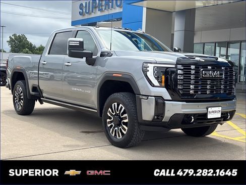 Used 2025 GMC Sierra 2500 Denali Ultimate w/ Max Trailering Package AWD/4WD image 1