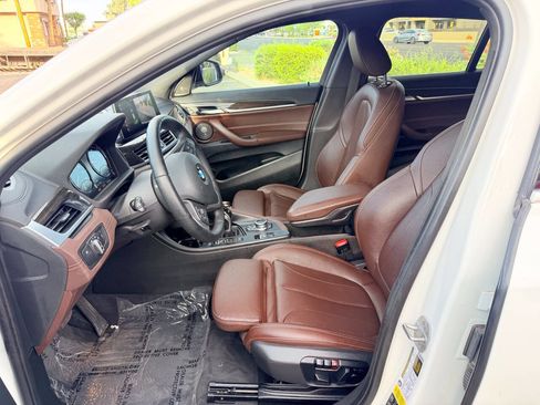Used 2022 BMW X2 xDrive28i AWD/4WD image 11