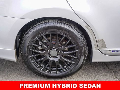 Used 2010 Lexus HS 250h FWD image 8