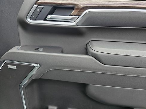 New 2026 Chevrolet Silverado 1500 RST w/ RST All Star Premium Package AWD/4WD image 8