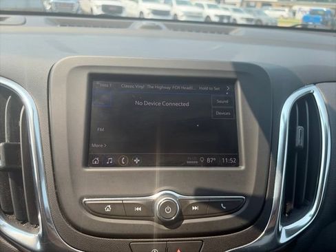 Used 2024 Chevrolet Equinox LT AWD/4WD image 22