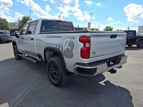 Used 2022 Chevrolet Silverado 3500 W/T image 4