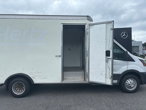 Used 2022 Ford Transit 350 DRW image 21