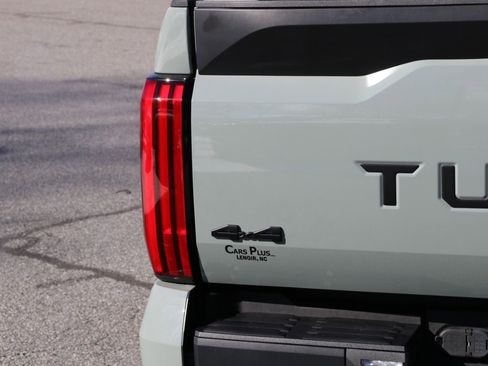 Used 2024 Toyota Tundra SR5 image 6