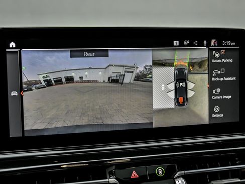 Used 2026 BMW 840i xDrive w/ M Sport Professional Package image 42