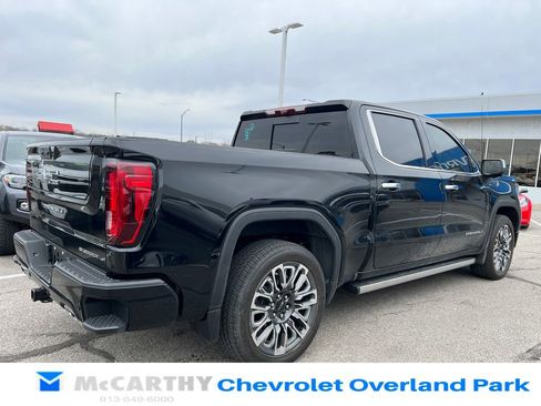 Used 2024 GMC Sierra 1500 Denali Ultimate image 3