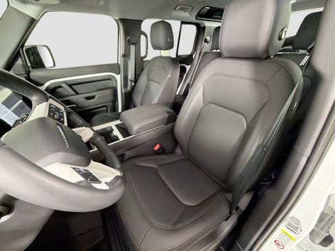 Certified 2025 Land Rover Defender 110 S image 23