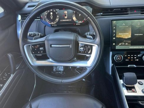 Certified 2023 Land Rover Range Rover First Edition AWD/4WD image 3